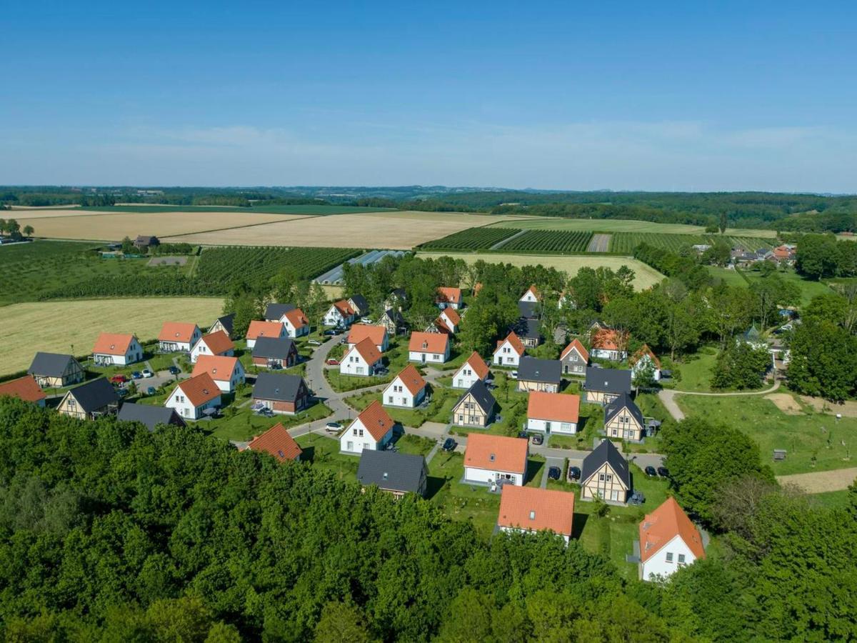 فندق نوربيكفي  Landal De Waufsberg المظهر الخارجي الصورة